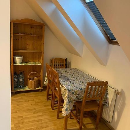 Spacious 2-Rooms Penthouse In Warsaw City Center Bagian luar foto